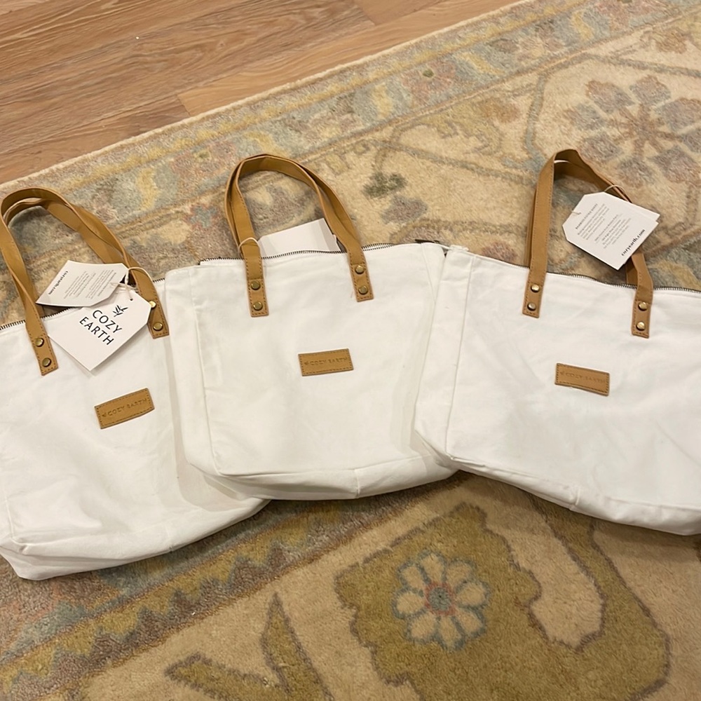 3 NEW cozy earth tote bags 11.5x12 canvas outside maybe nylon inside? Awesome ⭐️